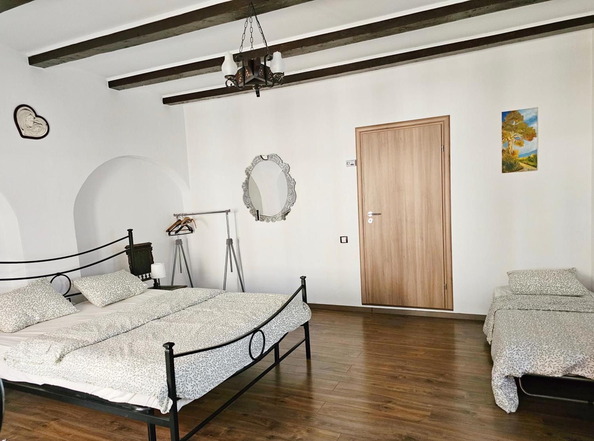 Central Cozy House Sibiu Apartment Екстериор снимка